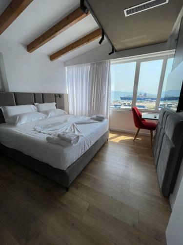 Hotel Portside Gf