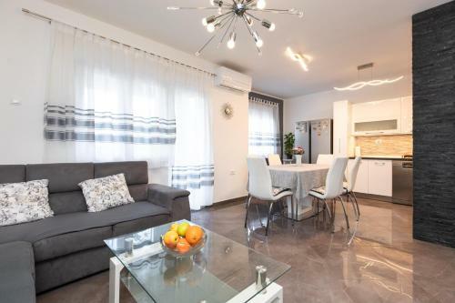 Apartamento Villa Nina Ba?ka