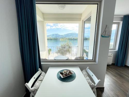 Apartments Maestral