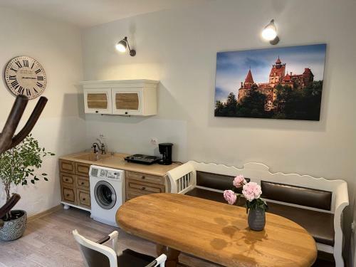 St John Street Apartment