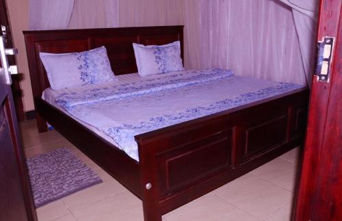 Antique Apartment 1