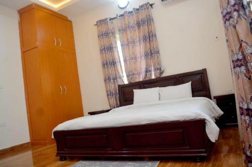 Courtyard By Celsius Apartments Uyo