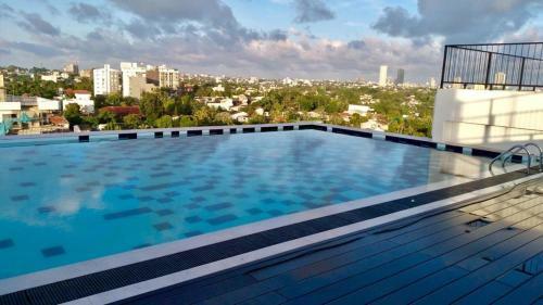Apartamento Colombo The Kingdom Residencies