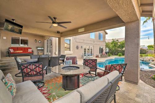 Peoria Home With Outdoor Oasis, 3 Mi To Golfing