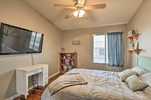 Peoria Home With Outdoor Oasis, 3 Mi To Golfing