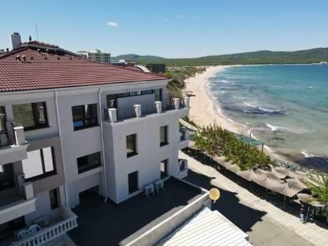 Ashram Hotel