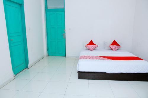 Oyo 1325 Grand Wisata Hotel