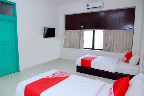 Oyo 1325 Grand Wisata Hotel