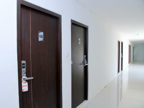 Oyo 1325 Grand Wisata Hotel