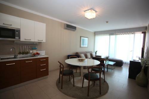 Premier Apartment