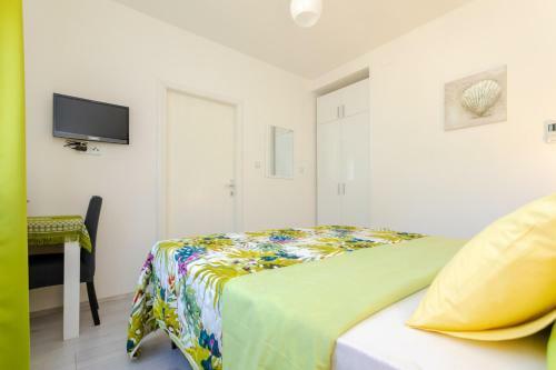 Apartments Mina