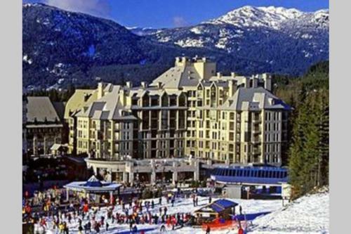 Apartamento Tranquil Ski In/ Ski Out, W/ Long Term Dates Avail