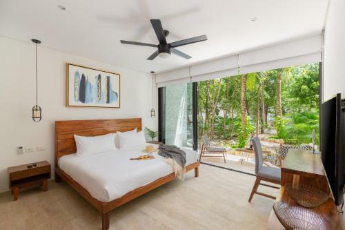 B�ak- C104- Jungle Studio 360� Rooftop Pool And Gym