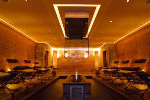 Hotel �bergossene Alm