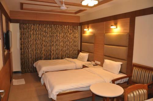 Hotel Sms Grand Inn