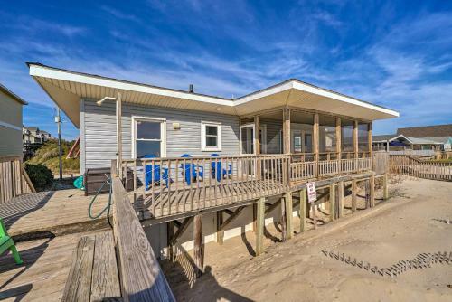 Oceanfront Family Cottage With Beach Access!