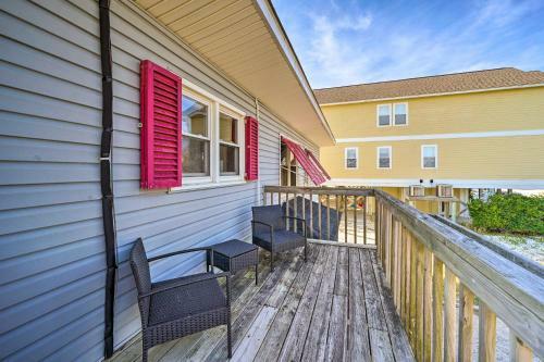 Oceanfront Family Cottage With Beach Access!