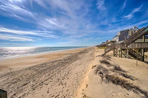 Oceanfront Family Cottage With Beach Access!
