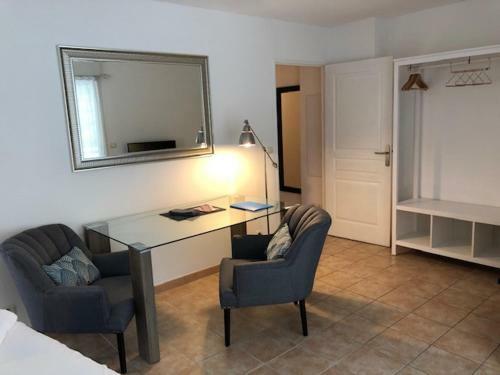 Apartamento Luminous, Street View Studio, Excellent Location