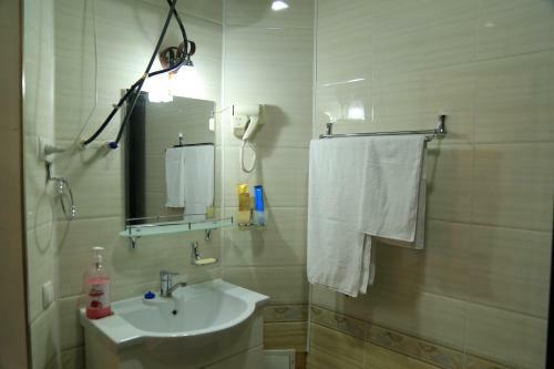 Hostal Nihol Hotel