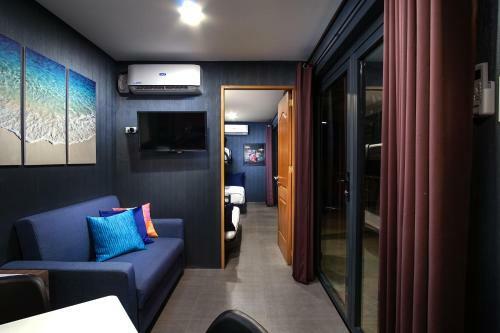 Hotel Crusoe Cabins Casobe