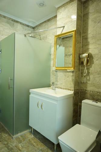 Hostal Liliya Guest House