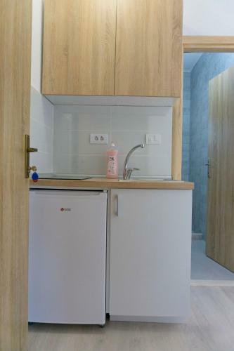Hostal Apartmani Ogi 1
