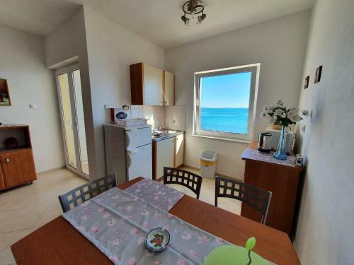Sea & Garden Apartment Vir