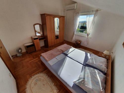 Sea & Garden Apartment Vir