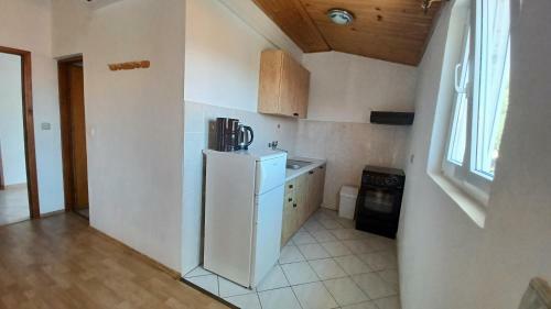 Apartments & Rooms Mila