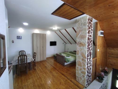 Larix Durmitores Apartments
