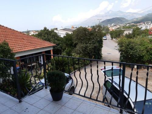 Apartments Mirovica