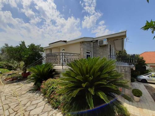 Apartments Mirovica