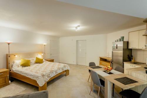 Apartment Olive Hill