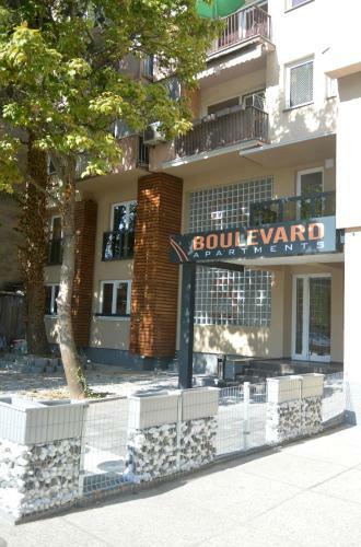 Boulevard Apartments