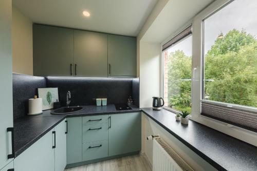 Brand New Central Park & Beach Side Studio Apartment
