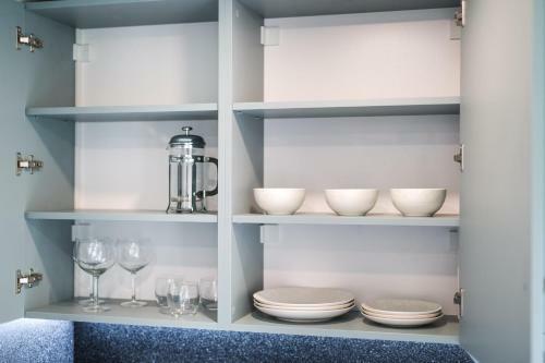 Brand New Central Park & Beach Side Studio Apartment