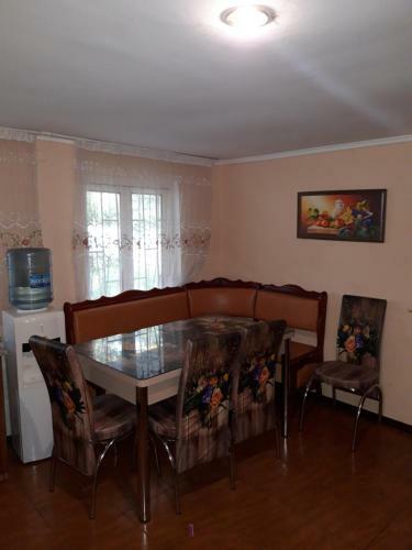 Hostal Guest House U Svety
