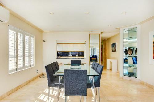 Apartamento Luxury Townhouse With Ocean And Mountain Views