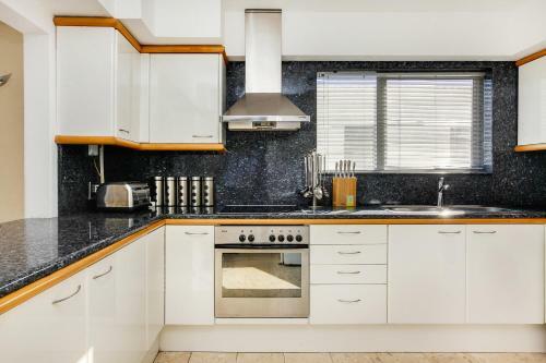 Apartamento Luxury Townhouse With Ocean And Mountain Views