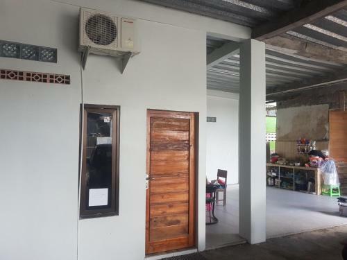 Hostal Paviliun Bu Sinta Redpartner