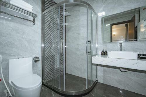 Luxury Palace Hotel