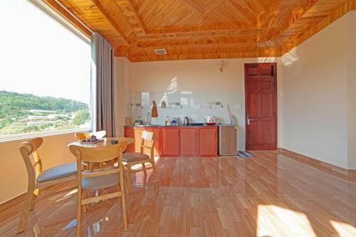 Apartamento Vivian Dalat Hotel