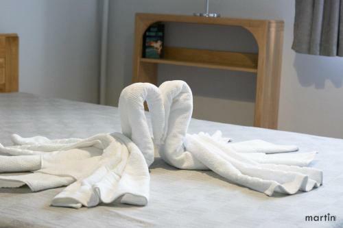 Allone Apartman