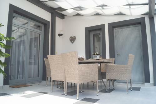 Allone Apartman