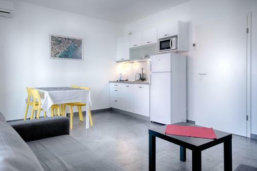 Hostal Apartmani Dule Komiza