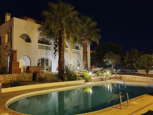 Hotel Dilek A?ac? Butik Otel - Karaburun