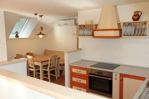 Apartment Pri Leju