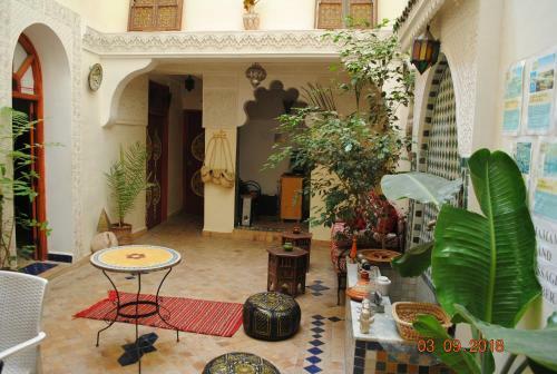 Hostal Dar Mounadim