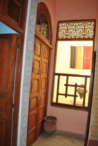 Hostal Dar Mounadim